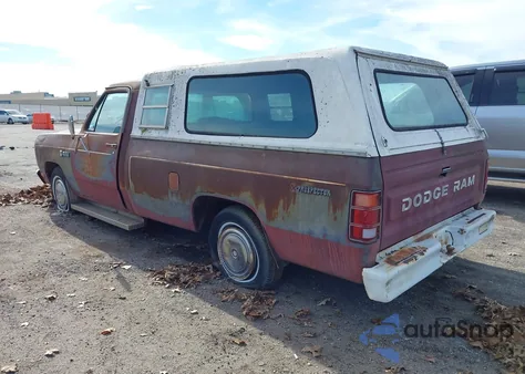 1982 Dodge D-Series D150 из США, поврежденный, VIN 1B7FD14P6CS269172